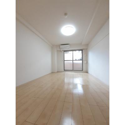 グリシナ 103【管理NO：1-019480401-01030】 ★家具家電は申し込み後に搬入します 2026年08月上旬入居可能の物件画像