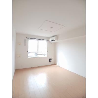 プリムローズＨＢ 203【管理NO：1-019432101-02030】 ★家具家電は申し込み後に搬入します★の物件画像