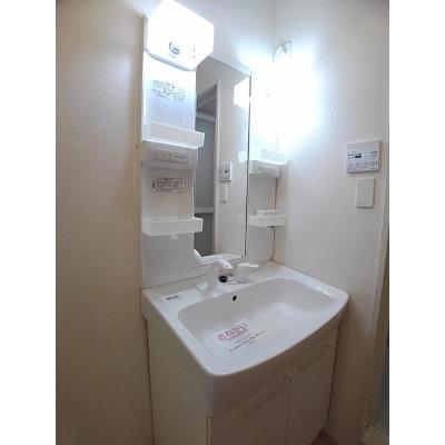 ベルローズＢ 103【管理NO：1-018304502-01030】 ★家具家電は申し込み後に搬入します★の物件画像
