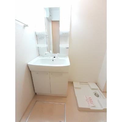 ヴァンヴェールＡ 102【管理NO：1-017554801-01020】 ★家具家電は申し込み後に搬入しますの物件画像