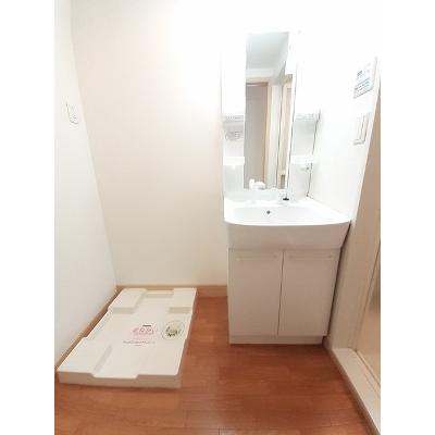 アルカンシェル 106【管理NO：1-015991201-01060】 ★家具家電は申し込み後に搬入します★の物件画像