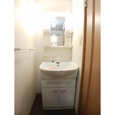 カーサフィオーレＡ 204【管理NO：1-013407101-02040】 ★家具家電は申し込み後に搬入します★の物件画像