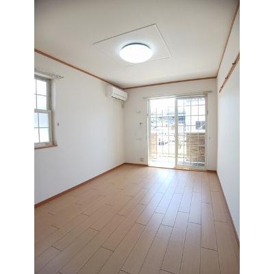 サンリバーヒルズ　Ａ 104【管理NO：1-012749101-01040】 ★家具家電は申し込み後に搬入します★の物件画像