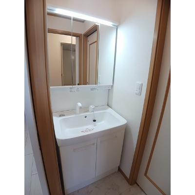 サンリバーヒルズ　Ａ 104【管理NO：1-012749101-01040】 ★家具家電は申し込み後に搬入します★の物件画像