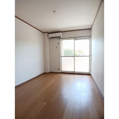 リヴィエールＡ 101【管理NO：1-010395401-01010】 ★家具家電は申し込み後に搬入します★の物件画像