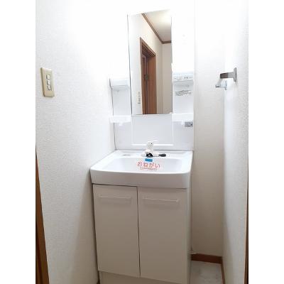 ゴールドクレスト藤井 201【管理NO：1-007332601-02010】 ★家具家電は申し込み後に搬入しますの物件画像