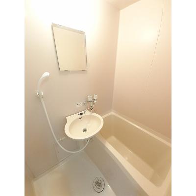 シティハイツ高木Ｂ 202【管理NO：1-001654302-02020】 ★家具家電は申し込み後に搬入します★の物件画像