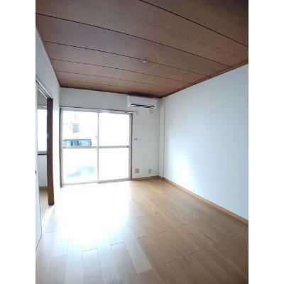 ハイツフェニックス 102【管理NO：1-001195401-01020】 ★家具家電は申し込み後に搬入します★の物件画像