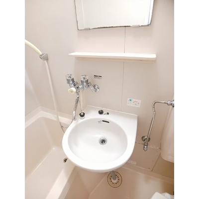 ハイツフェニックス 102【管理NO：1-001195401-01020】 ★家具家電は申し込み後に搬入します★の物件画像