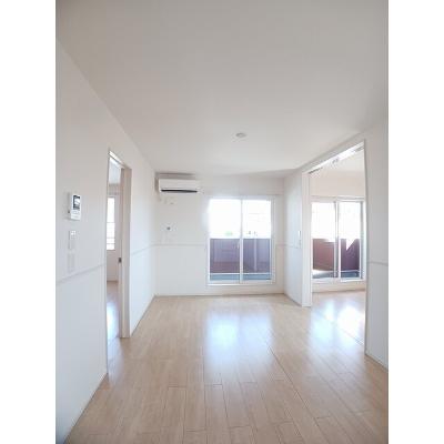 パンプＡ 201【管理NO：1-024485701-02010】 ★家具家電は申し込み後に搬入します★の物件画像