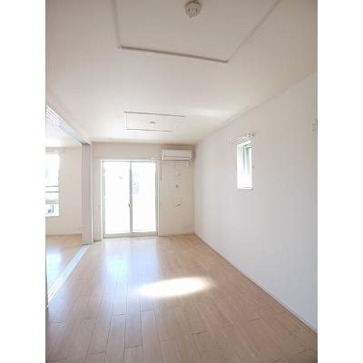 ラフレシールＥ 201【管理NO：1-021858802-02010】 ★家具家電は申し込み後に搬入しますの物件画像