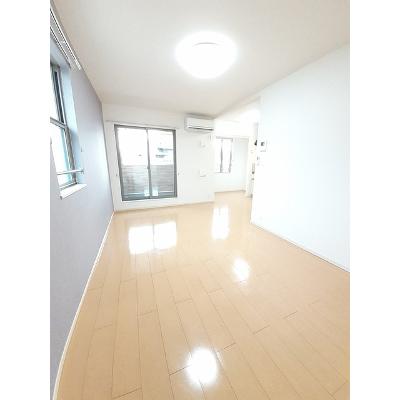 メロウＡ 203【管理NO：1-019975901-02030】 ★家具家電は申し込み後に搬入しますの物件画像