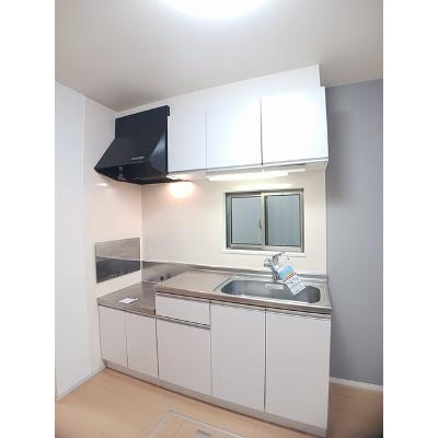 スザンヌ　ラングランＡ 101【管理NO：1-018412201-01010】 ★家具家電は申し込み後に搬入します★の物件画像