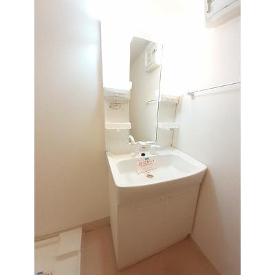 ブルーシエル 201【管理NO：1-018272001-02010】 ★家具家電は申し込み後に搬入します★ ★2026年08月下旬入居可能★の物件画像