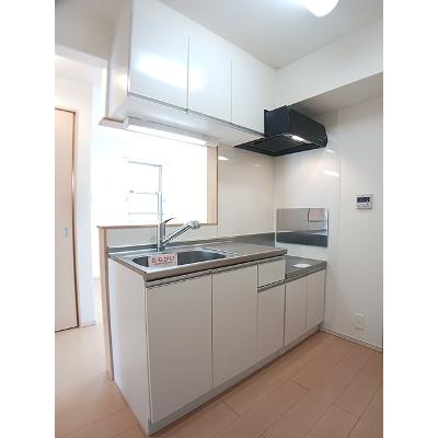 ローズエスポワール 201【管理NO：1-018264101-02010】 ★家具家電は申し込み後に搬入します★の物件画像
