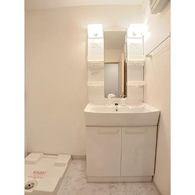 プリマ　ヴェーラ 201【管理NO：1-017794901-02010】 ★家具家電は申し込み後に搬入します★の物件画像