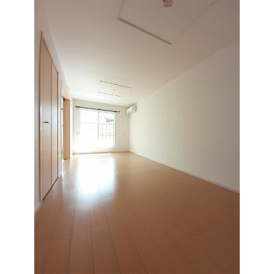 ヴィオーラ 202【管理NO：1-017567601-02020】 ★家具家電は申し込み後に搬入します★の物件画像