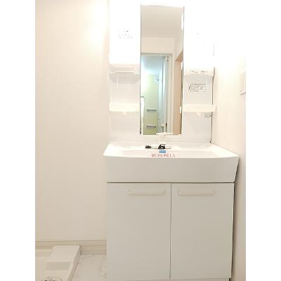 アダージョＢ 201【管理NO：1-017170002-02010】 ★家具家電は申し込み後に搬入します★の物件画像