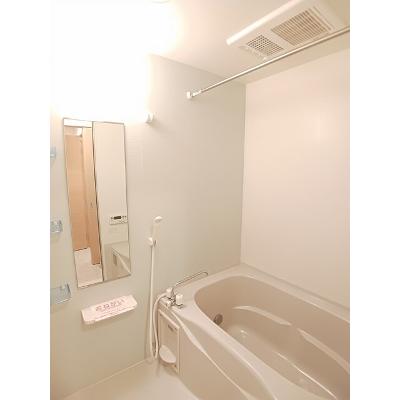 アウローラ 102【管理NO：1-017168101-01020】 ★家具家電は申し込み後に搬入します★の物件画像