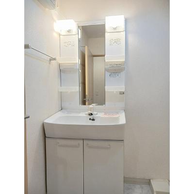 ビ・アレイドさんわ 202【管理NO：1-017158801-02020】 ★家具家電は申し込み後に搬入します★の物件画像