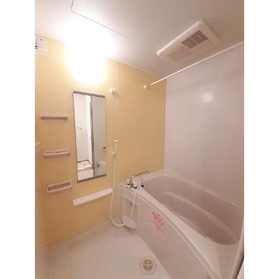 ラップトップ 202【管理NO：1-015200101-02020】 ★家具家電は申し込み後に搬入します★の物件画像