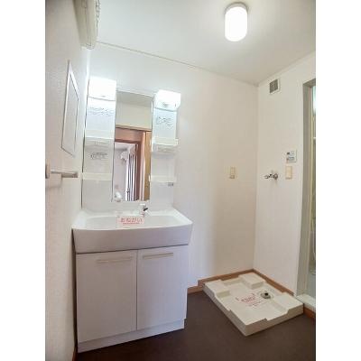 ナチュラルＭ　Ａ 201【管理NO：1-015199601-02010】 ★家具家電は申し込み後に搬入します★の物件画像