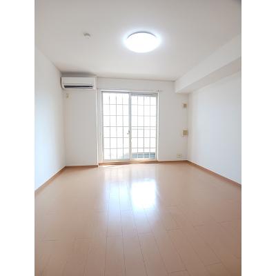 サンリバーヒルズ　Ｂ 103【管理NO：1-014629801-01030】 ★家具家電は申し込み後に搬入します★の物件画像