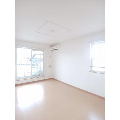 プレジールＢ 203【管理NO：1-014488602-02030】 ★家具家電は申し込み後に搬入します★の物件画像