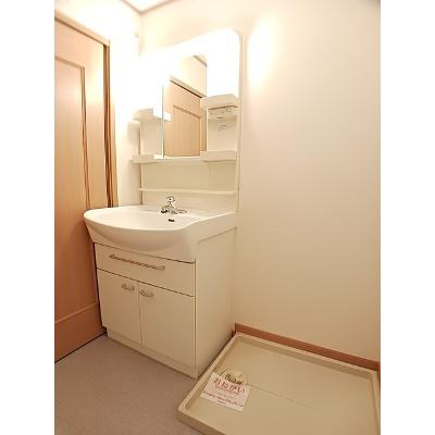 ラルジュグリーンＤ 202【管理NO：1-013101002-02020】 ★家具家電は申し込み後に搬入します★の物件画像