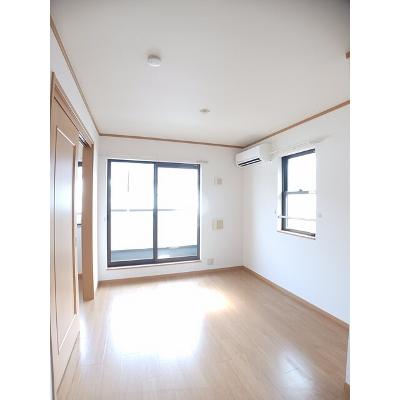 アップロードＡ 202【管理NO：1-012746501-02020】 ★家具家電は申し込み後に搬入します★の物件画像