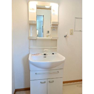 中土井ロングハイツ 201【管理NO：1-012471001-02010】 ★家具家電は申し込み後に搬入します★の物件画像