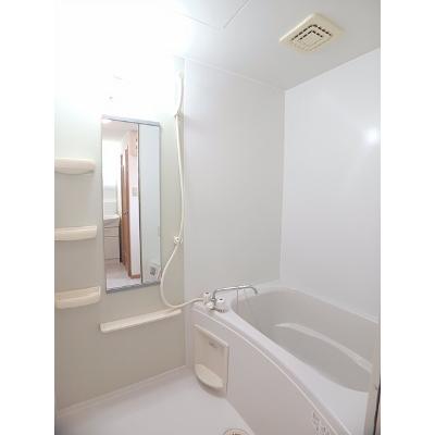 シャン．ド．フルール 203【管理NO：1-012433001-02030】 ★家具家電は申し込み後に搬入します★の物件画像
