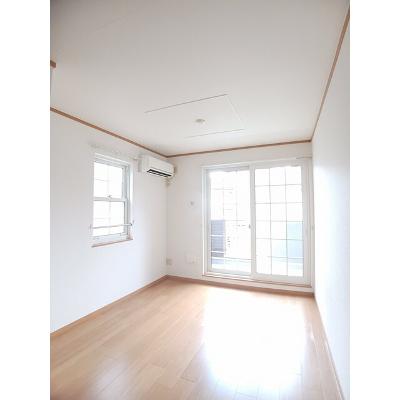 フロール清風Ｂ 201【管理NO：1-012037701-02010】 ★家具家電は申し込み後に搬入します★の物件画像