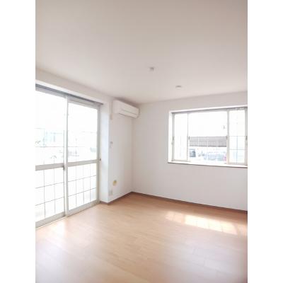 グランドゥールタクミＡ 101【管理NO：1-009617101-01010】 ★家具家電は申し込み後に搬入します★の物件画像