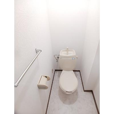 エステート高木 203【管理NO：1-005314801-02030】 ★家具家電は申し込み後に搬入します★の物件画像