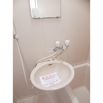 エルディム和 202【管理NO：1-004803901-02020】 ★家具家電は申し込み後に搬入します★の物件画像