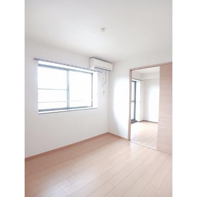 カルチェヴィラ華 304【管理NO：1-004640601-03040】 ★家具家電は申し込み後に搬入します★の物件画像