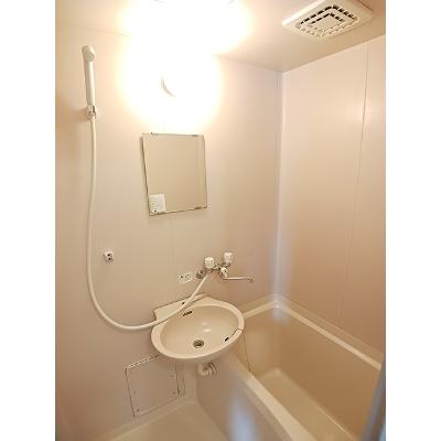 ルミネハイツ 105【管理NO：1-004398301-01050】 ★家具家電は申し込み後に搬入します★の物件画像