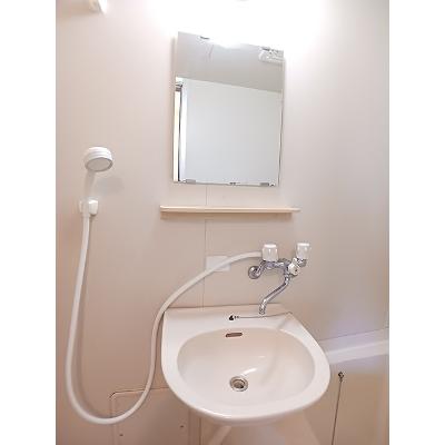 千田ハイツ 204【管理NO：1-004261601-02040】 ★家具家電は申し込み後に搬入します★の物件画像