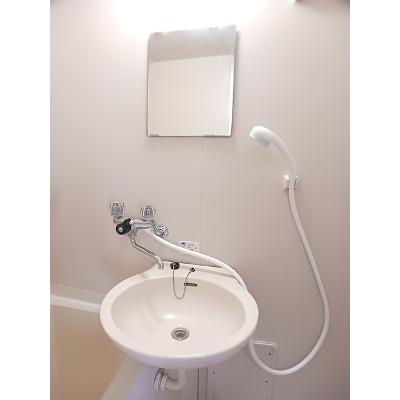 シティハイツ林 201【管理NO：1-001477201-02010】 ★家具家電は申し込み後に搬入します★の物件画像