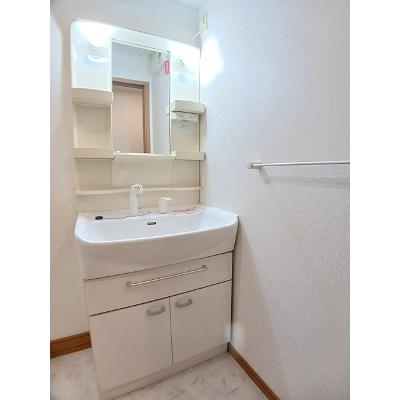 ラフレシール 104【管理NO：1-015042301-01040】 ★家具家電は申し込み後に搬入しますの物件画像