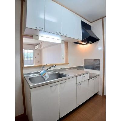 カーサ・アンソレイエ 204【管理NO：1-013692501-02040】 ★家具家電は申し込み後に搬入します★の物件画像