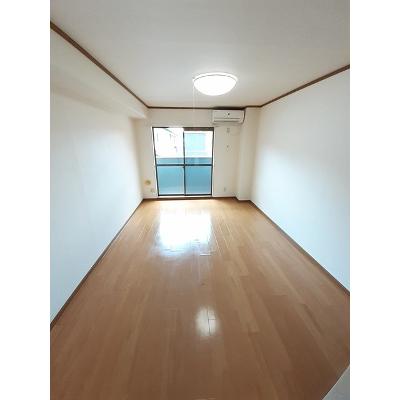 アヴェニール 204【管理NO：1-011096701-02040】 ★家具家電は申し込み後に搬入します★の物件画像
