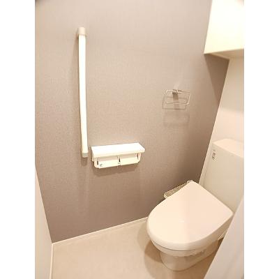 エターナリア 201【管理NO：1-028737801-02010】 ★家具家電は申し込み後に搬入します★の物件画像