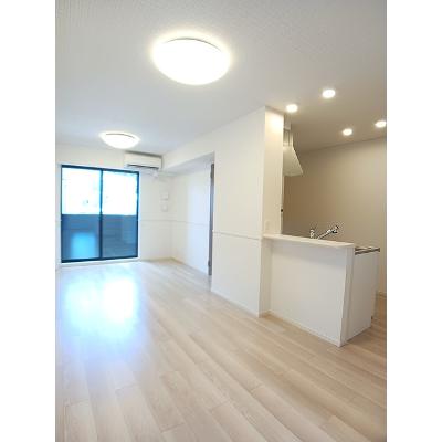 ラ・ヴィータ　Ｂ 102【管理NO：1-028568802-01020】 ★家具家電は申し込み後に搬入します★の物件画像