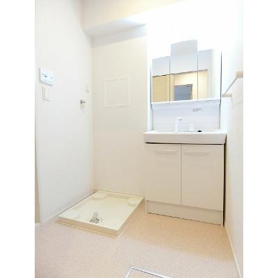 アマーレ・リナ 202【管理NO：1-024057701-02020】 ★家具家電は申し込み後に搬入します 2026年07月中旬入居可能の物件画像
