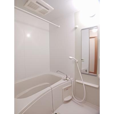 ソレイユ 102【管理NO：1-013877701-01020】 ★家具家電は申し込み後に搬入します★の物件画像
