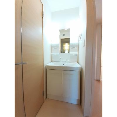 ｃｈｅｒｉｓｈ　Ｂ 102【管理NO：1-020559802-01020】 ★家具家電は申し込み後に搬入します★ ★2026年10月中旬入居可能★の物件画像