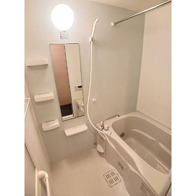 ピュア 202【管理NO：1-019348901-02020】 ★家具家電は申し込み後に搬入します★の物件画像