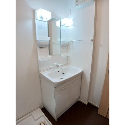 バービー・カール　Ｃ棟 102【管理NO：1-018588403-01020】 ★家具家電は申し込み後に搬入しますの物件画像